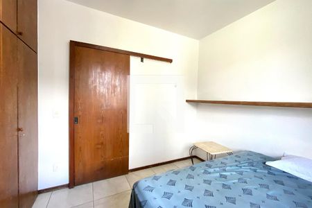Quarto  de apartamento para alugar com 1 quarto, 50m² em Funcionários, Belo Horizonte