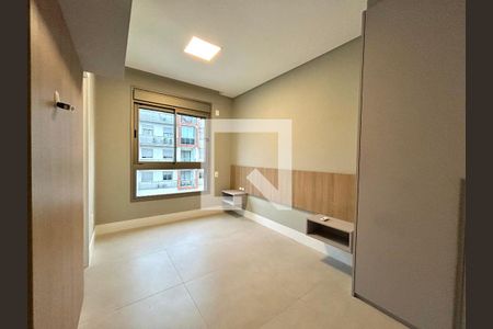 Suíte 1 de apartamento para alugar com 2 quartos, 76m² em Córrego Grande, Florianópolis