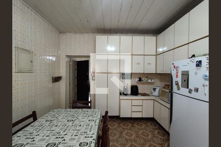 Cozinha - Armários de casa à venda com 4 quartos, 330m² em Cursino, São Paulo