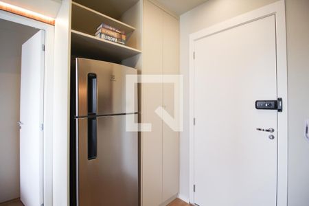 Cozinha de apartamento para alugar com 1 quarto, 25m² em Vila Olímpia, São Paulo