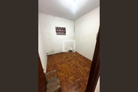Foto 19 de casa à venda com 3 quartos, 150m² em Jardim Sabara, São Paulo