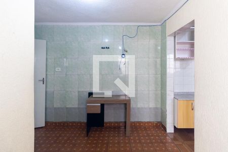 Quarto de casa à venda com 2 quartos, 130m² em Conjunto Promorar Sapopemba, São Paulo