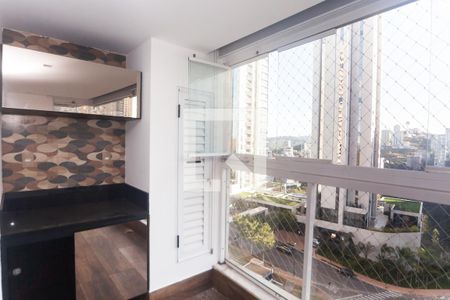 varanda  sala de apartamento para alugar com 3 quartos, 88m² em Vila da Serra, Nova Lima