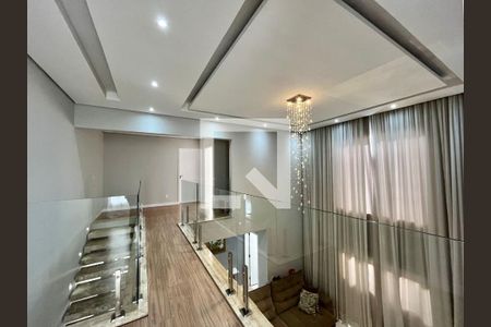 Corredor de casa à venda com 3 quartos, 200m² em Jardim Ibirapuera, Campinas
