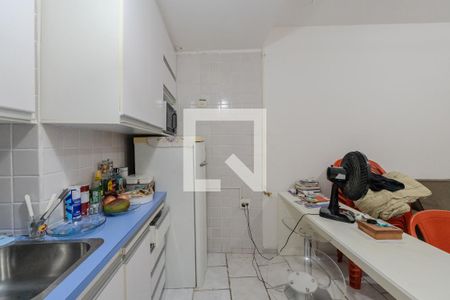 Cozinha de apartamento à venda com 1 quarto, 38m² em Bela Vista, São Paulo