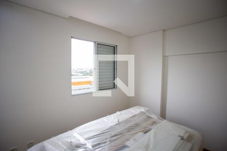 Quarto 1 de apartamento à venda com 2 quartos, 44m² em Canhema, Diadema