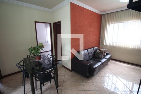 Sala de apartamento para alugar com 3 quartos, 101m² em Bairro da Glória, Contagem