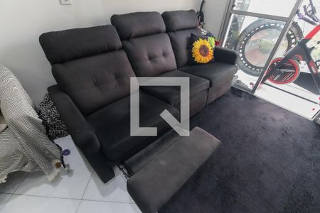 Sala de apartamento para alugar com 2 quartos, 52m² em Jardim Santo Antonio, São Paulo