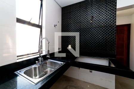 Cozinha de apartamento à venda com 3 quartos, 168m² em Silveira, Belo Horizonte