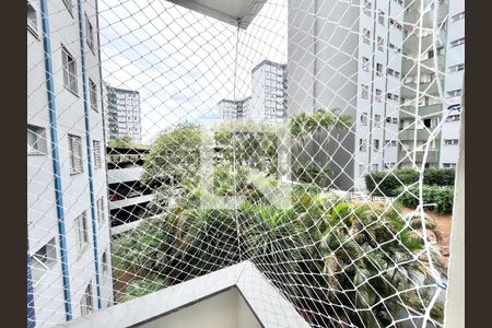 Varanda da Sala de apartamento para alugar com 2 quartos, 60m² em Conjunto Residencial Novo Pacaembu, São Paulo