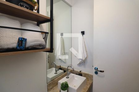 Banheiro de apartamento para alugar com 1 quarto, 29m² em Vila Dom Pedro Ii, São Paulo