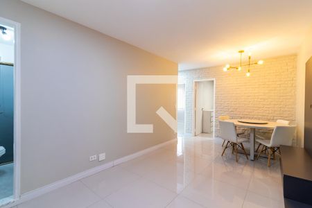 Sala de apartamento para alugar com 2 quartos, 62m² em Santa Teresinha, São Paulo
