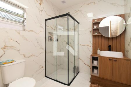 Banheiro do Quarto 1 de casa à venda com 3 quartos, 490m² em Hípica, Porto Alegre
