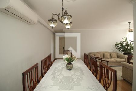 Sala de apartamento à venda com 3 quartos, 104m² em Vila Monumento, São Paulo
