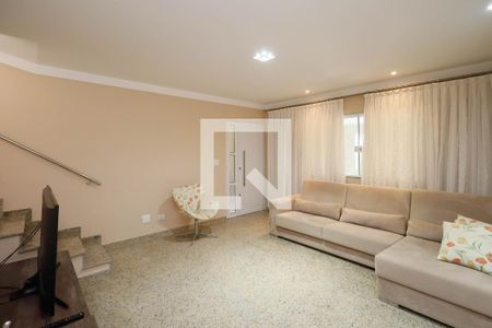 Sala de casa à venda com 4 quartos, 195m² em Vila Constança, São Paulo