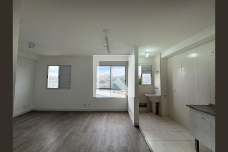 Quarto e Cozinha de apartamento para alugar com 1 quarto, 26m² em Conceicao, Osasco