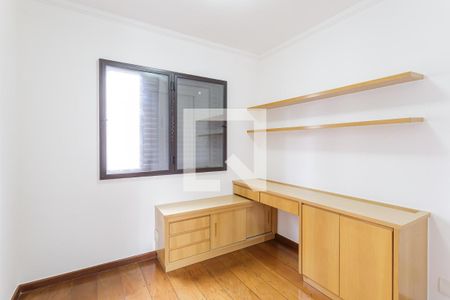Quarto 1 de apartamento para alugar com 3 quartos, 100m² em Moema, São Paulo