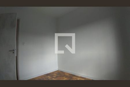 Quarto de apartamento à venda com 2 quartos, 43m² em Guajuviras, Canoas