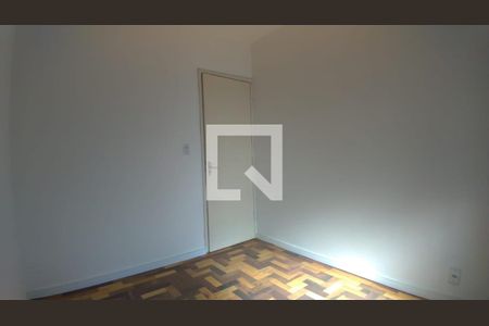 Quarto de apartamento à venda com 2 quartos, 43m² em Guajuviras, Canoas