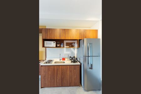 Cozinha de kitnet/studio à venda com 1 quarto, 24m² em Indianópolis, São Paulo