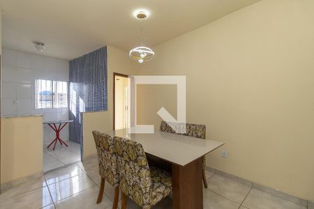 Sala de casa para alugar com 3 quartos, 80m² em Rio Branco, Belo Horizonte