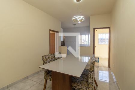 Sala de casa para alugar com 3 quartos, 80m² em Rio Branco, Belo Horizonte