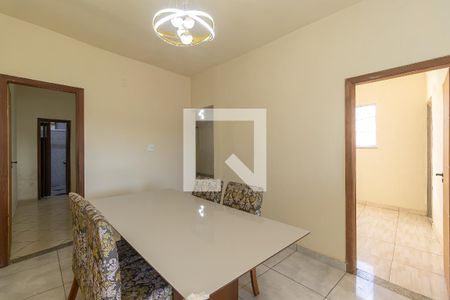 Sala de casa para alugar com 3 quartos, 80m² em Rio Branco, Belo Horizonte