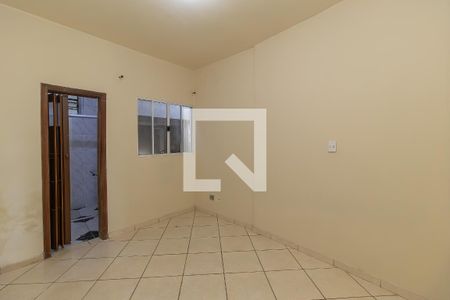 Quarto 1 de casa para alugar com 3 quartos, 80m² em Rio Branco, Belo Horizonte