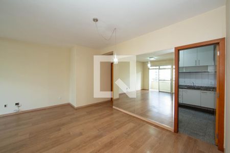 SALA de apartamento para alugar com 3 quartos, 181m² em Belvedere, Belo Horizonte