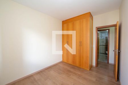 QUARTO1 de apartamento para alugar com 3 quartos, 181m² em Belvedere, Belo Horizonte
