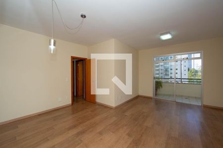 Apartamento para alugar com 3 quartos, 181m² em Belvedere, Belo Horizonte