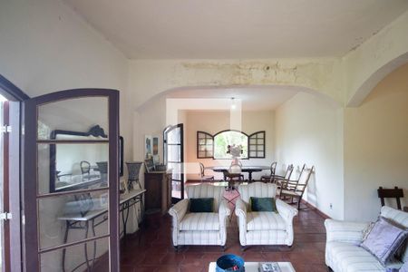 SalaSala de casa para alugar com 4 quartos, 215m² em Guaratiba, Rio de Janeiro