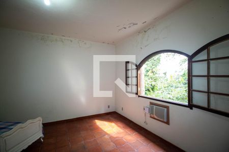 Quarto 1 de casa para alugar com 4 quartos, 215m² em Guaratiba, Rio de Janeiro