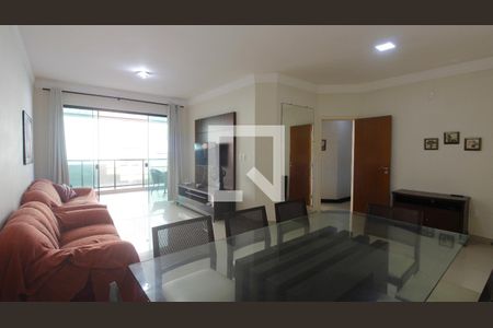 Apartamento para alugar com 4 quartos, 150m² em Algodoal, Cabo Frio