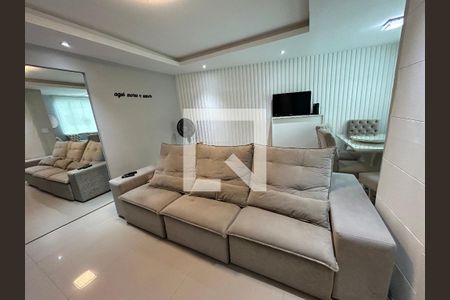 Sala de casa à venda com 3 quartos, 110m² em Jardim Sulacap, Rio de Janeiro