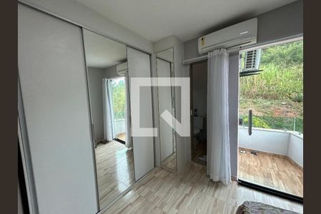 Quarto 1 - Suíte de casa à venda com 3 quartos, 110m² em Jardim Sulacap, Rio de Janeiro