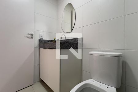 Banheiro de apartamento para alugar com 1 quarto, 43m² em Vila Rosalia, Guarulhos