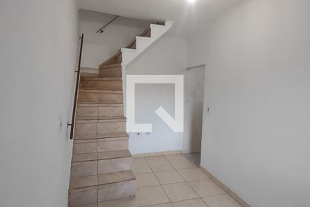 Sala 2 de casa para alugar com 3 quartos, 197m² em Olímpico, São Caetano do Sul
