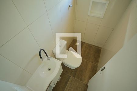 Banheiro  de casa para alugar com 1 quarto, 20m² em Baeta Neves, São Bernardo do Campo