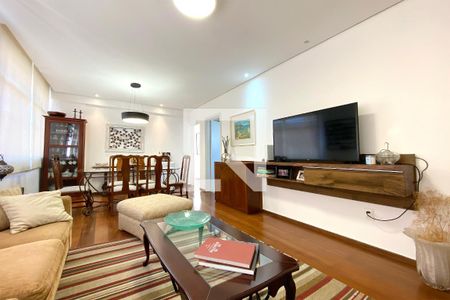 Sala de apartamento à venda com 3 quartos, 105m² em Santa Lúcia, Belo Horizonte