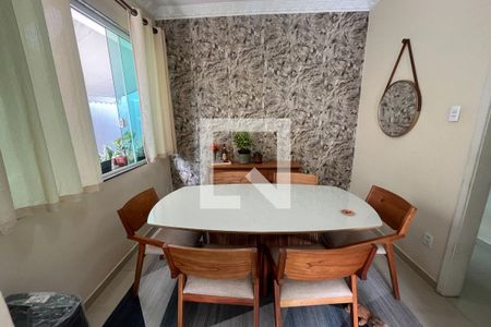 Casa à venda com 2 quartos, 105m² em Vila Kosmos, Rio de Janeiro
