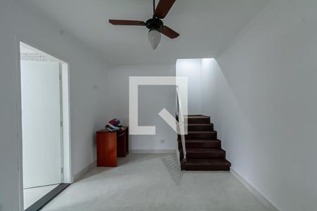 Sala de casa à venda com 3 quartos, 147m² em Jardim Lauro Gomes, São Bernardo do Campo