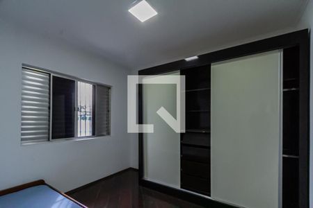 Quarto 2 de casa à venda com 3 quartos, 147m² em Jardim Lauro Gomes, São Bernardo do Campo