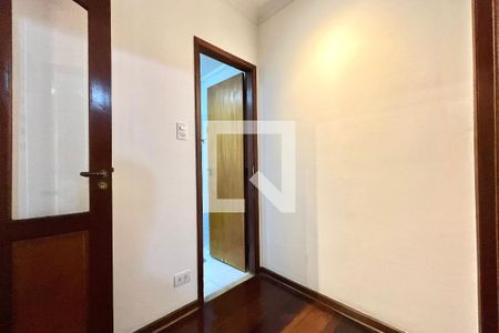 Corredor de apartamento para alugar com 2 quartos, 80m² em Vila Mascote, São Paulo