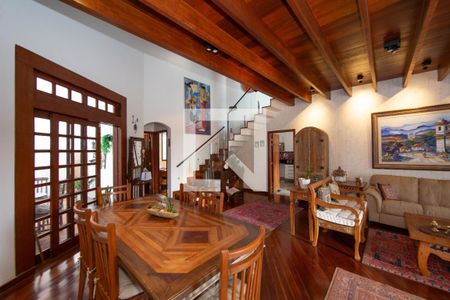SALA de casa à venda com 5 quartos, 350m² em Belvedere, Belo Horizonte