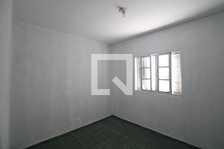 Quarto 1 de casa para alugar com 2 quartos, 156m² em Jardim das Imbuias, São Paulo