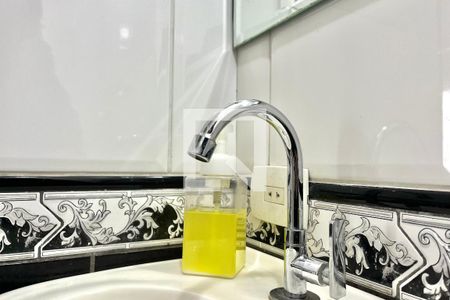 Lavabo de apartamento à venda com 3 quartos, 75m² em Vila Guarani, São Paulo
