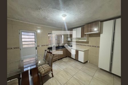 Cozinha de casa para alugar com 3 quartos, 75m² em Jardim Lourdes, Ferraz de Vasconcelos