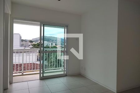 Sala de apartamento para alugar com 2 quartos, 65m² em Taquara, Rio de Janeiro