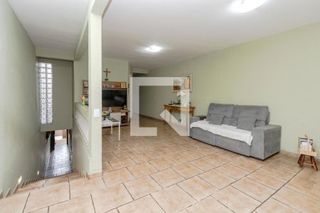 Sala de casa à venda com 2 quartos, 165m² em Jardim Iracema, São Paulo